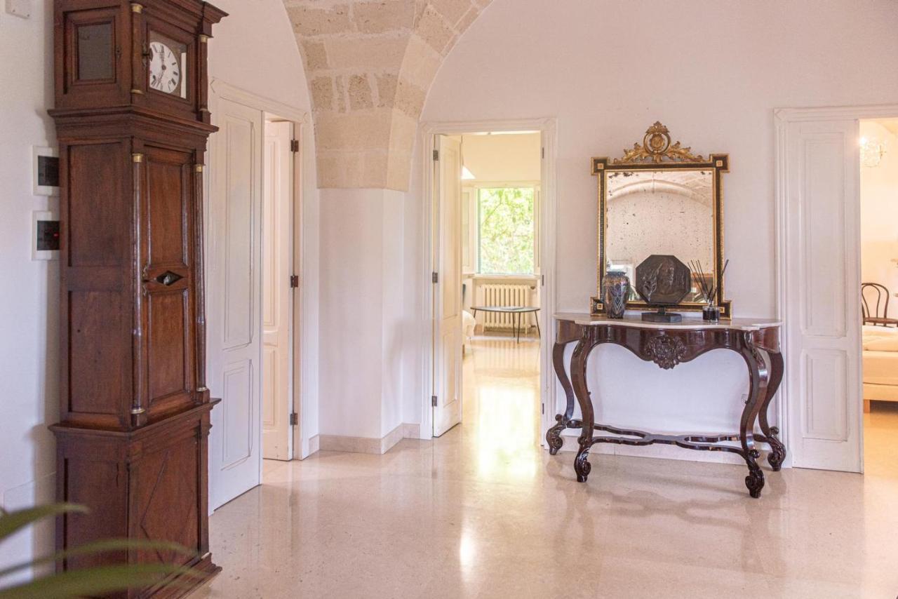 Villa Encantamiento - Dimora Gelsomino - Masseria Storica Nel Cuore Della Puglia Con Piscina Latiano Exterior foto
