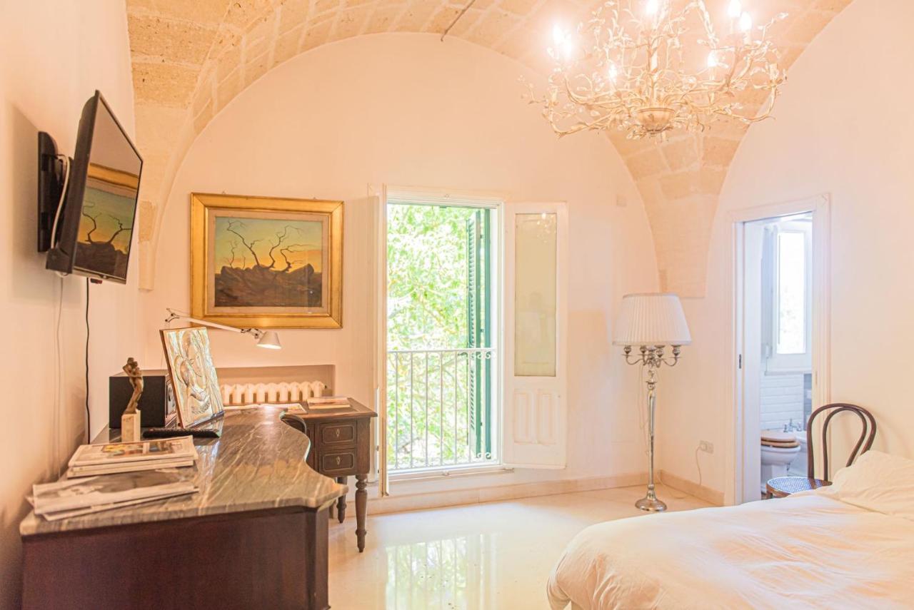 Villa Encantamiento - Dimora Gelsomino - Masseria Storica Nel Cuore Della Puglia Con Piscina Latiano Exterior foto